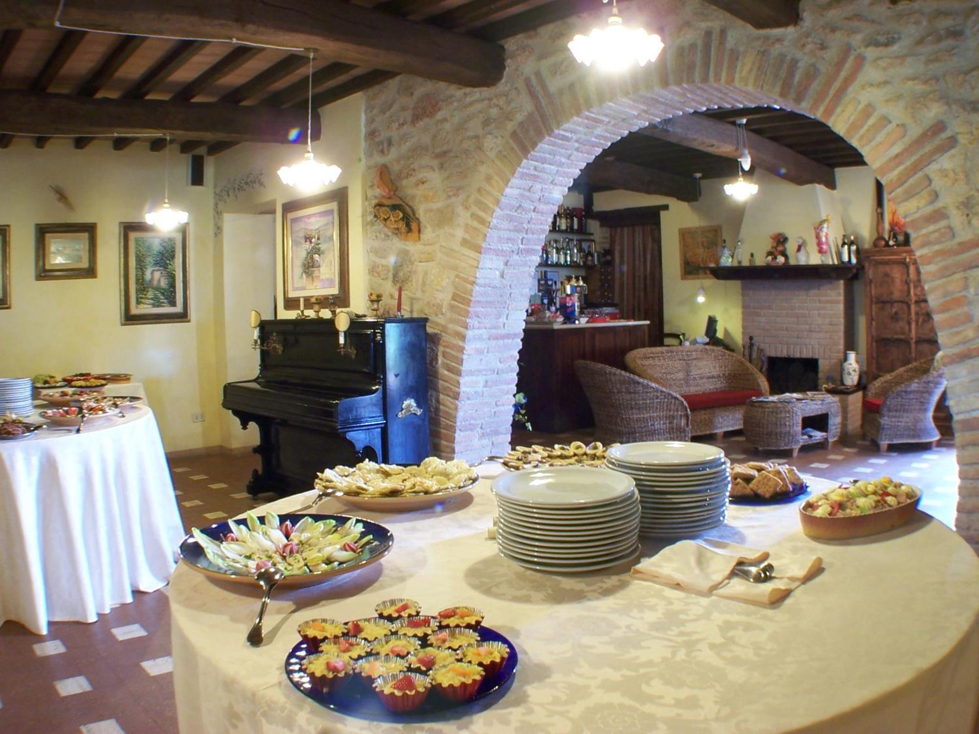 Agriturismo La Casella San Terenziano Ngoại thất bức ảnh