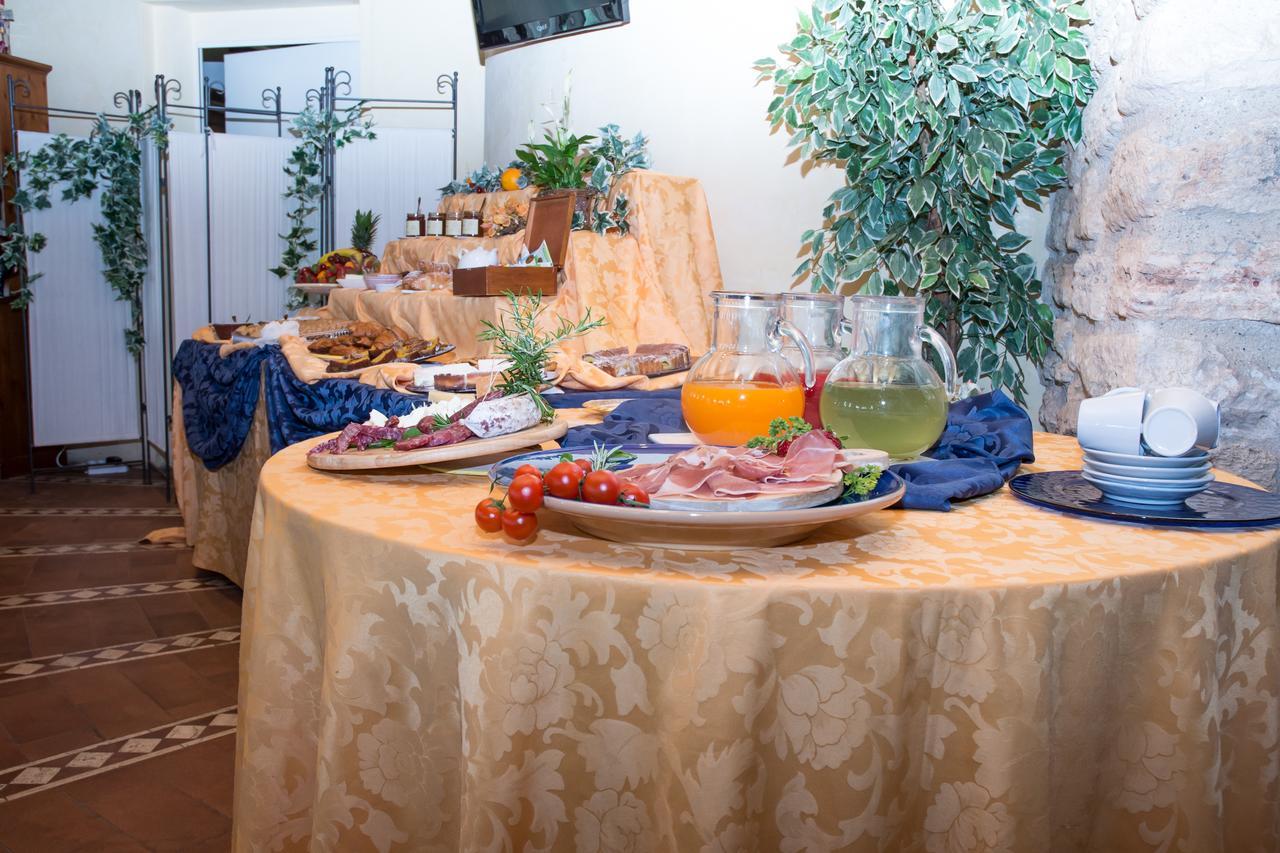 Agriturismo La Casella San Terenziano Ngoại thất bức ảnh