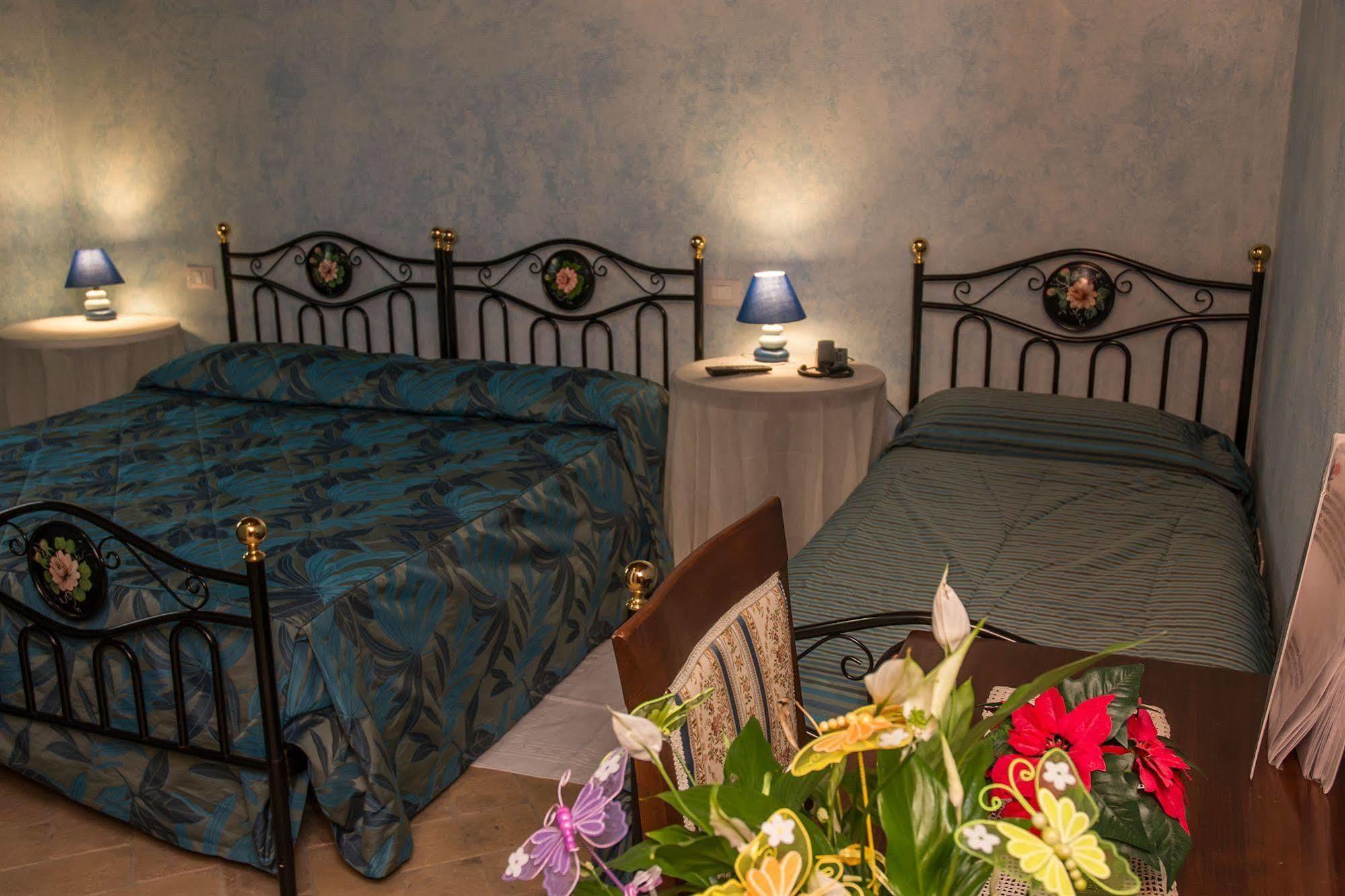 Agriturismo La Casella San Terenziano Ngoại thất bức ảnh